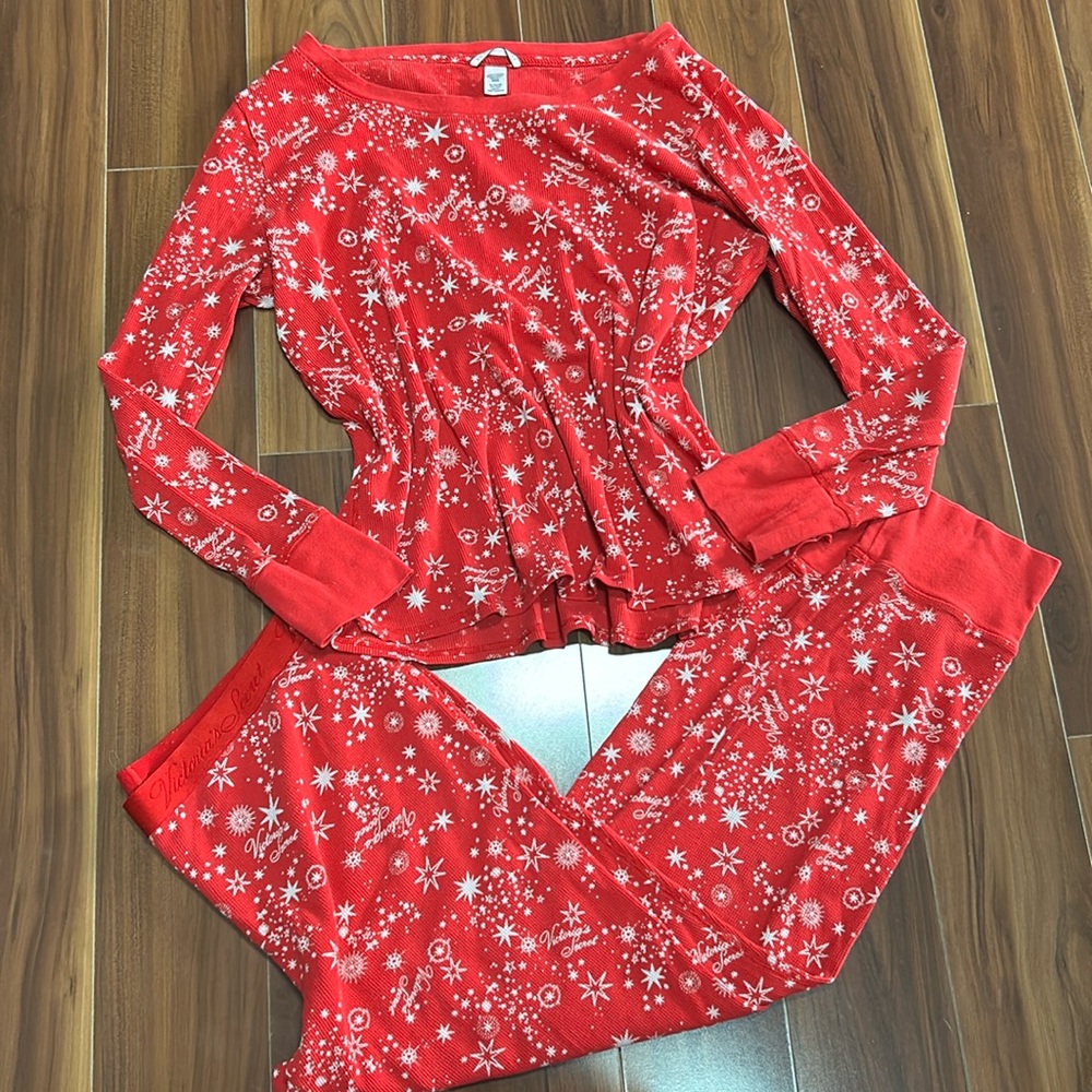 XL Victoria’s Secret 97% cotton Star logo thermal sleep pajama set red